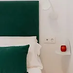 아파트 Hacienda Clavero Four Garden 말라가