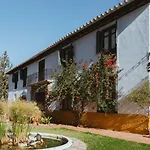 Hacienda Clavero Four Garden 아파트